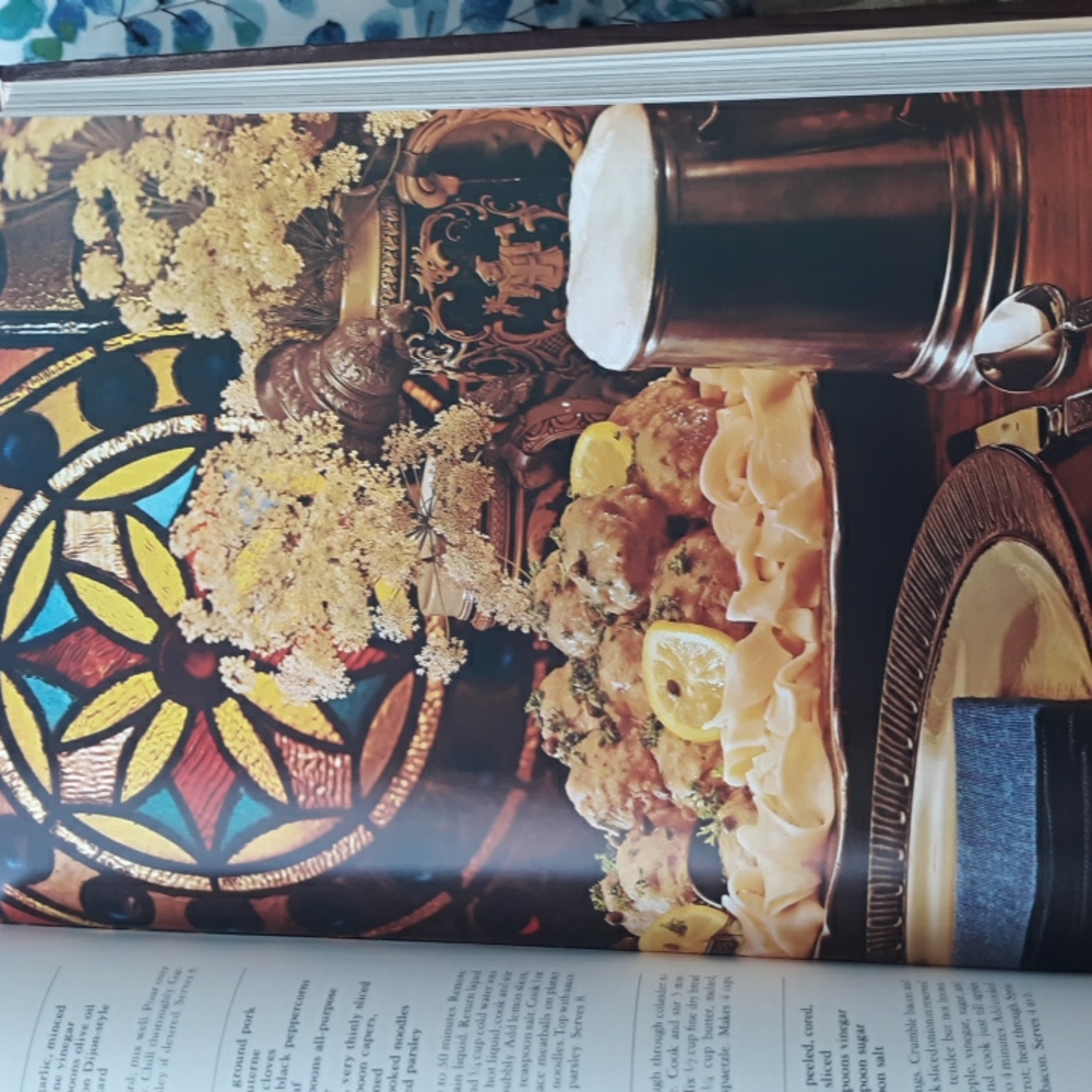 VININTAGE 1978 Better Homes and Gardens Heritage Cook book with cover sleev - Picture 8 of 12
